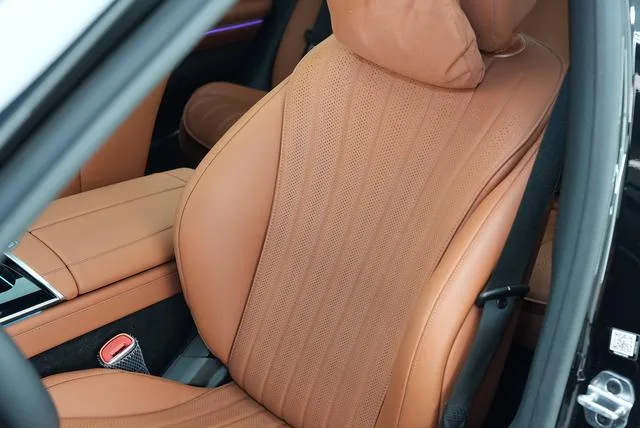 Mercedes-Benz S-Class 2022 S 450 L 4MATIC interior foto 11 Mercedes-Benz S-Class 2022 S 450 L 4MATIC interior foto 11