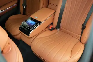 Mercedes-Benz S-Class 2022 S 450 L 4MATIC interior foto 15 Mercedes-Benz S-Class 2022 S 450 L 4MATIC interior foto 15