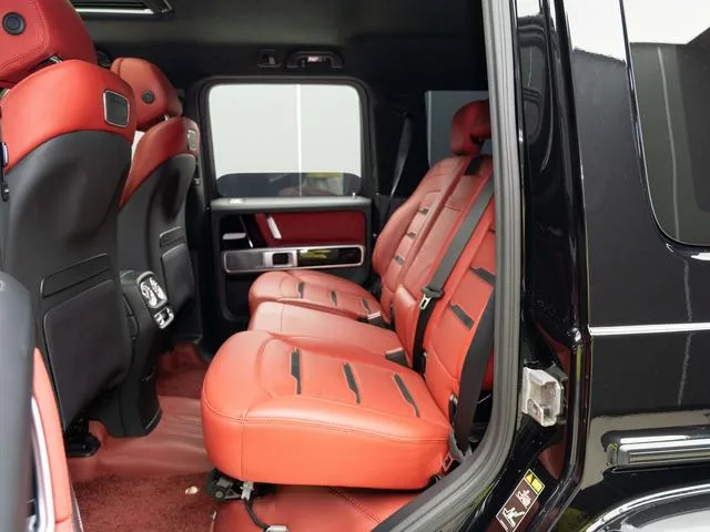Mercedes-Benz Mercedes-AMG G-Class 2023 AMG G 63 интерьер фото 10