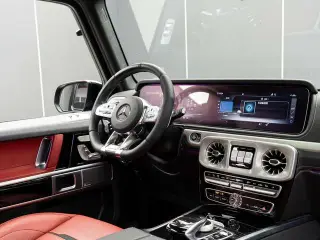 Mercedes-Benz Mercedes-AMG G-Class 2023 AMG G 63 интерьер фото 14