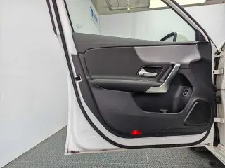 Mercedes-Benz A-Class 2025 A 180 L interior photo 13 Mercedes-Benz A-Class 2025 A 180 L interior photo 13