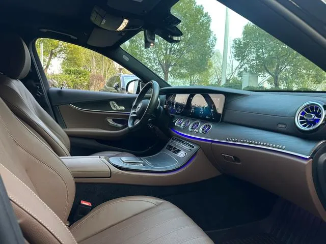 Mercedes-Benz E-Class (Imported) 2022 E 260 Fashion Sports Edition exterior photo 7 Mercedes-Benz E-Class (Imported) 2022 E 260 Fashion Sports Edition exterior photo 7