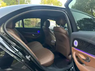 Mercedes-Benz E-Class (Imported) 2022 E 260 Fashion Sports Edition interior photo 15 Mercedes-Benz E-Class (Imported) 2022 E 260 Fashion Sports Edition interior photo 15