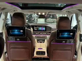 Mercedes-Benz Maybach GLS 2022 GLS 480 4MATIC interior photo 11 Mercedes-Benz Maybach GLS 2022 GLS 480 4MATIC interior photo 11