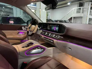 Mercedes-Benz Maybach GLS 2022 GLS 480 4MATIC interior photo 13 Mercedes-Benz Maybach GLS 2022 GLS 480 4MATIC interior photo 13
