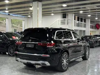 Mercedes-Benz Maybach GLS 2022 GLS 480 4MATIC interior photo 14 Mercedes-Benz Maybach GLS 2022 GLS 480 4MATIC interior photo 14