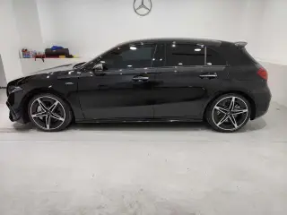 Mercedes-Benz Mercedes-AMG A-Class 2023 AMG A 35 4MATIC extérieur photo 3 Mercedes-Benz Mercedes-AMG A-Class 2023 AMG A 35 4MATIC extérieur photo 3