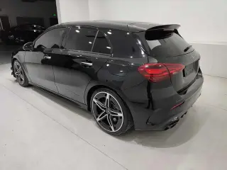 Mercedes-Benz Mercedes-AMG A-Class 2023 AMG A 35 4MATIC extérieur photo 4 Mercedes-Benz Mercedes-AMG A-Class 2023 AMG A 35 4MATIC extérieur photo 4