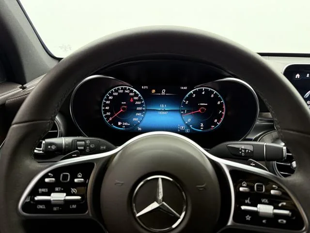 Mercedes-Benz GLC 2021 GLC 260 L 4MATIC Type de luxe extérieur photo 4 Mercedes-Benz GLC 2021 GLC 260 L 4MATIC Type de luxe extérieur photo 4