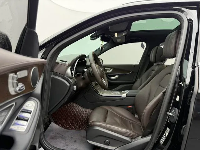 Mercedes-Benz GLC 2021 GLC 260 L 4MATIC Type de luxe extérieur photo 5 Mercedes-Benz GLC 2021 GLC 260 L 4MATIC Type de luxe extérieur photo 5