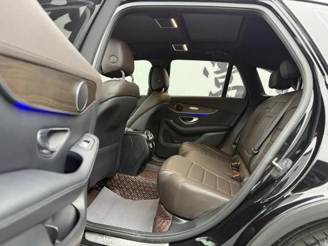 Mercedes-Benz GLC 2021 GLC 260 L 4MATIC Type de luxe extérieur photo 6 Mercedes-Benz GLC 2021 GLC 260 L 4MATIC Type de luxe extérieur photo 6