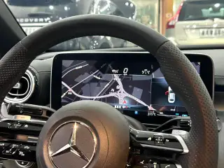 Mercedes-Benz C-Class 2023 Deuxième lifting C 260 L Version sportive intérieur photo 16