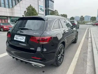 Mercedes-Benz GLC 2021 GLC 260 L 4MATIC Luxury type interior photo 7 Mercedes-Benz GLC 2021 GLC 260 L 4MATIC Luxury type interior photo 7