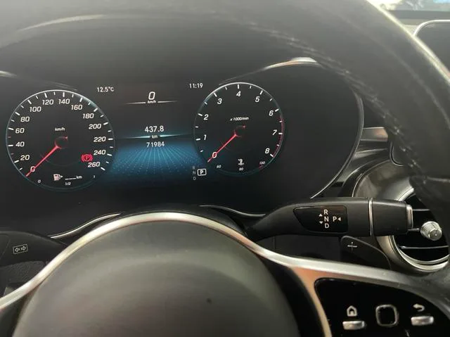 Mercedes-Benz GLC 2021 GLC 260 L 4MATIC Luxury type interior photo 10 Mercedes-Benz GLC 2021 GLC 260 L 4MATIC Luxury type interior photo 10