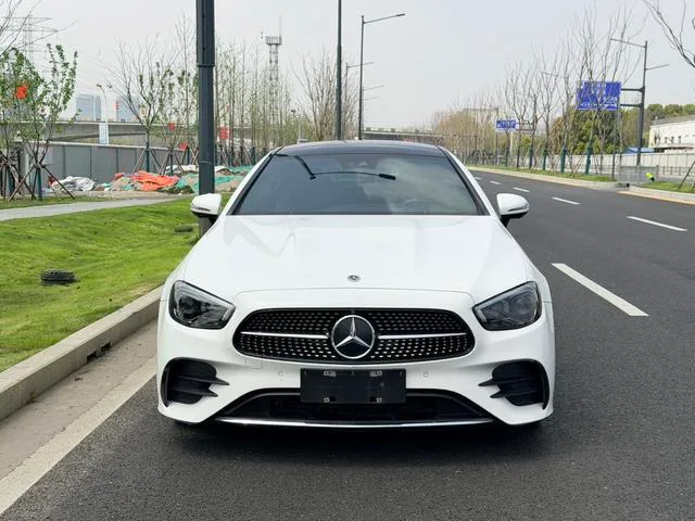 Mercedes-Benz E-Class (Imported) 2021 E 300 Coupe exterior photo 2