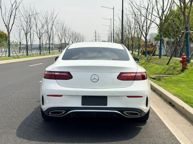 Mercedes-Benz E-Class (Imported) 2021 E 300 Coupe interior photo 12