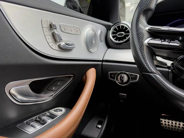 Mercedes-Benz Mercedes-AMG E-Class 2021 AMG E 53 4MATIC Coupe interior photo 13 Mercedes-Benz Mercedes-AMG E-Class 2021 AMG E 53 4MATIC Coupe interior photo 13