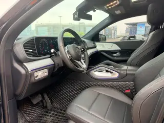 Mercedes-Benz GLE Coupe 2022 GLE 450 4MATIC coupe SUV Fashionable interior photo 11