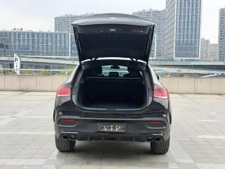 Mercedes-Benz GLE Coupe 2022 GLE 450 4MATIC coupe SUV Fashionable interior photo 13
