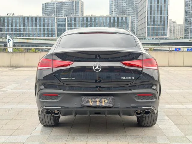 Mercedes-Benz GLE Coupe 2022 GLE 450 4MATIC coupe SUV Fashionable interior photo 17
