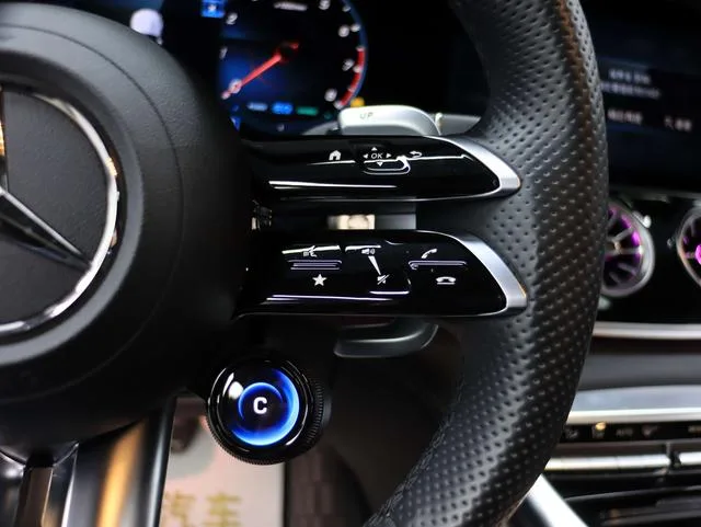 Mercedes-Benz AMG GT 2023 AMG GT 50 Four-door sports car interior photo 15 Mercedes-Benz AMG GT 2023 AMG GT 50 Four-door sports car interior photo 15