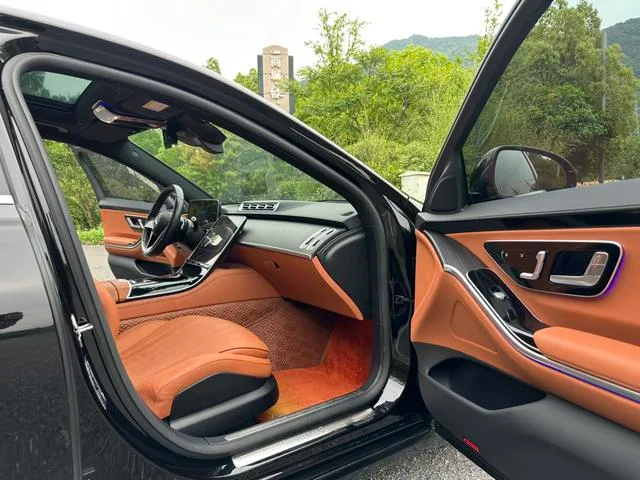 Mercedes-Benz S-Class 2021 S 400 L Type d'entreprise intérieur photo 11 Mercedes-Benz S-Class 2021 S 400 L Type d'entreprise intérieur photo 11