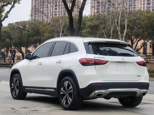 Mercedes-Benz GLA 2022 Restyling GLA 200 exterior photo 8 Mercedes-Benz GLA 2022 Restyling GLA 200 exterior photo 8