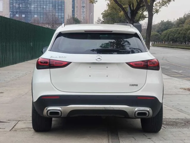 Mercedes-Benz GLA 2022 Restyling GLA 200 exterior photo 10 Mercedes-Benz GLA 2022 Restyling GLA 200 exterior photo 10