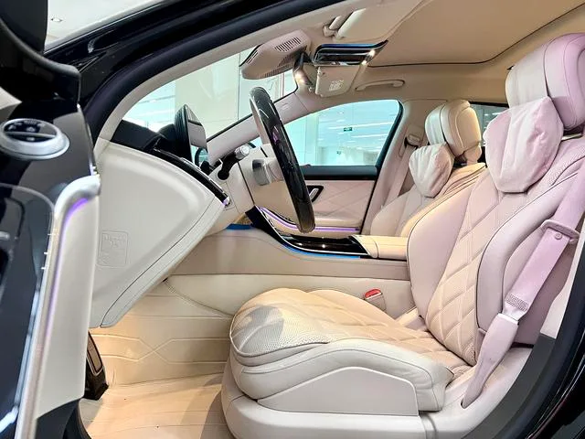 Mercedes-Benz Mercedes-Maybach S-Class 2021 S 480 4MATIC intérieur photo 7 Mercedes-Benz Mercedes-Maybach S-Class 2021 S 480 4MATIC intérieur photo 7