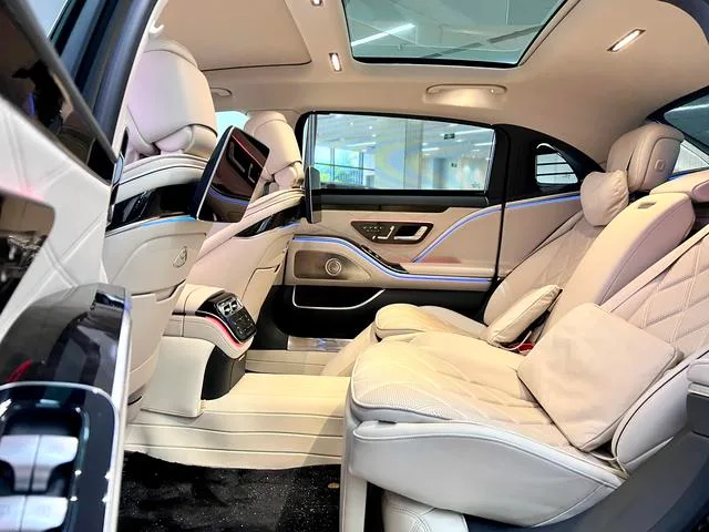 Mercedes-Benz Mercedes-Maybach S-Class 2021 S 480 4MATIC intérieur photo 8 Mercedes-Benz Mercedes-Maybach S-Class 2021 S 480 4MATIC intérieur photo 8