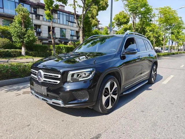 Mercedes-Benz GLB 2021 GLB 200 Style tendance extérieur photo 1 Mercedes-Benz GLB 2021 GLB 200 Style tendance extérieur photo 1