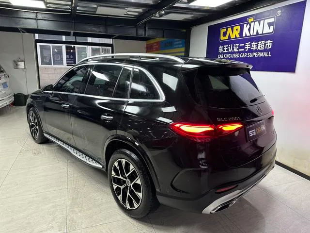 Mercedes-Benz GLC 2024 GLC 260 L 4MATIC Type de luxe 5 Siège intérieur photo 17 Mercedes-Benz GLC 2024 GLC 260 L 4MATIC Type de luxe 5 Siège intérieur photo 17