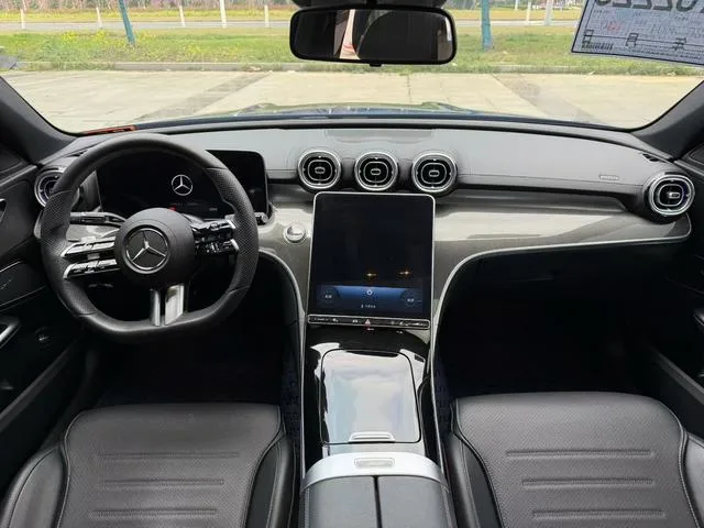 Mercedes-Benz C-Class 2022 C 260 L Sports version exterior photo 4 Mercedes-Benz C-Class 2022 C 260 L Sports version exterior photo 4