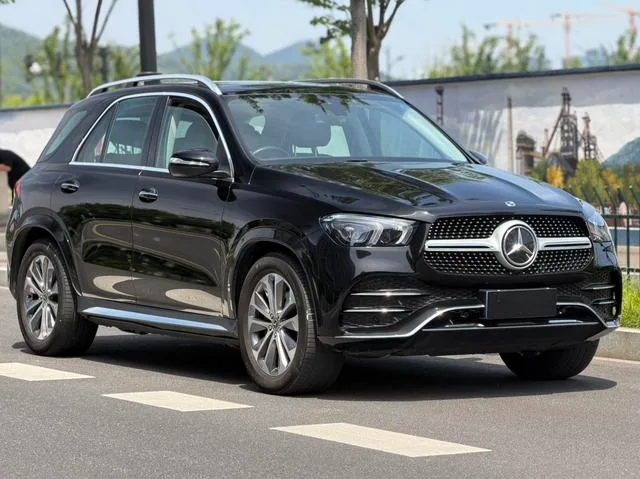 Mercedes-Benz GLE (Imported) 2022 GLE 350 4MATIC Estilo de moda exterior foto 3
