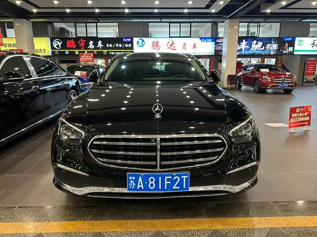 Mercedes-Benz E-Class 2022 Restyling E 300 L Fashionable Passenger car exterior photo 2 Mercedes-Benz E-Class 2022 Restyling E 300 L Fashionable Passenger car exterior photo 2