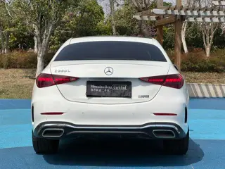 Mercedes-Benz C-Class 2024 C 260 L Sports version interior photo 9 Mercedes-Benz C-Class 2024 C 260 L Sports version interior photo 9