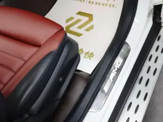 Mercedes-Benz GLC AMG 2020 AMG GLC 43 4MATIC intérieur photo 19