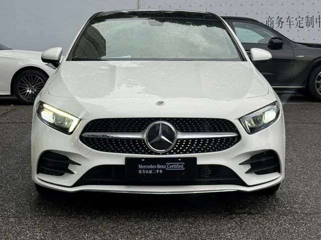 Mercedes-Benz A-Class 2021 A 200 L Sport Sedan Fashion Edition exterior photo 3 Mercedes-Benz A-Class 2021 A 200 L Sport Sedan Fashion Edition exterior photo 3