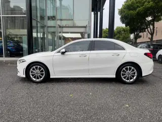 Mercedes-Benz A-Class 2021 A 200 L Sport Sedan Fashion Edition exterior photo 5 Mercedes-Benz A-Class 2021 A 200 L Sport Sedan Fashion Edition exterior photo 5