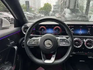 Mercedes-Benz A-Class 2021 A 200 L Sport Sedan Fashion Edition interior photo 12 Mercedes-Benz A-Class 2021 A 200 L Sport Sedan Fashion Edition interior photo 12
