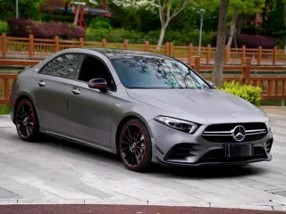 Mercedes-Benz A-Class AMG 2021 AMG A 35 L 4MATIC Edición especial de la noche ardiente exterior foto 5 Mercedes-Benz A-Class AMG 2021 AMG A 35 L 4MATIC Edición especial de la noche ardiente exterior foto 5
