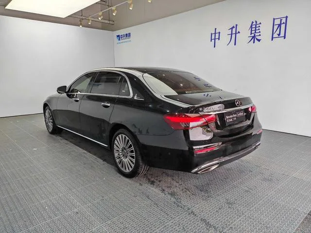 Mercedes-Benz E-Class 2023 E 300 L Luxury type Passenger car exterior photo 4 Mercedes-Benz E-Class 2023 E 300 L Luxury type Passenger car exterior photo 4