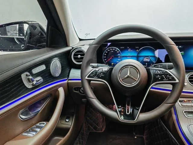 Mercedes-Benz E-Class 2023 E 300 L Luxury type Passenger car exterior photo 9 Mercedes-Benz E-Class 2023 E 300 L Luxury type Passenger car exterior photo 9