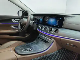 Mercedes-Benz E-Class 2023 E 300 L Luxury type Passenger car interior photo 15 Mercedes-Benz E-Class 2023 E 300 L Luxury type Passenger car interior photo 15