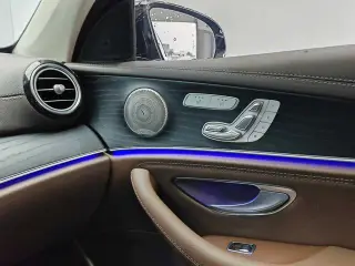 Mercedes-Benz E-Class 2023 E 300 L Luxury type Passenger car interior photo 16 Mercedes-Benz E-Class 2023 E 300 L Luxury type Passenger car interior photo 16