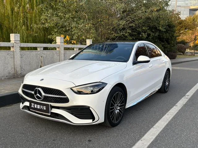 Mercedes-Benz C-Class 2024 C 260 L Sports version exterior photo 1 Mercedes-Benz C-Class 2024 C 260 L Sports version exterior photo 1