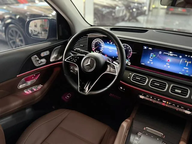 Mercedes-Benz GLE (Imported) 2024 GLE 450 4MATIC Luxury type interior photo 9 Mercedes-Benz GLE (Imported) 2024 GLE 450 4MATIC Luxury type interior photo 9