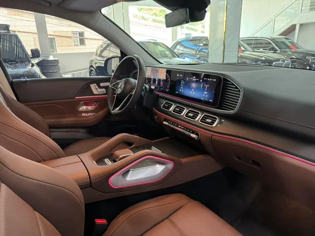 Mercedes-Benz GLE (Imported) 2024 GLE 450 4MATIC Luxury type interior photo 11 Mercedes-Benz GLE (Imported) 2024 GLE 450 4MATIC Luxury type interior photo 11