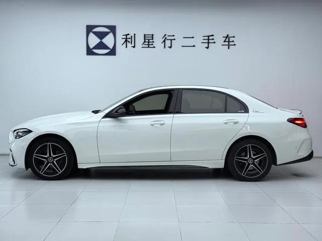 Mercedes-Benz C-Class 2025 C 260 L Hao Night Sports Edition exterior photo 2 Mercedes-Benz C-Class 2025 C 260 L Hao Night Sports Edition exterior photo 2