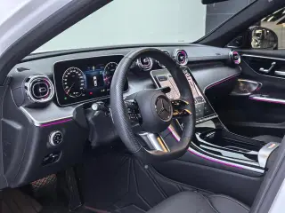 Mercedes-Benz C-Class 2025 C 260 L Hao Night Sports Edition interior photo 18 Mercedes-Benz C-Class 2025 C 260 L Hao Night Sports Edition interior photo 18